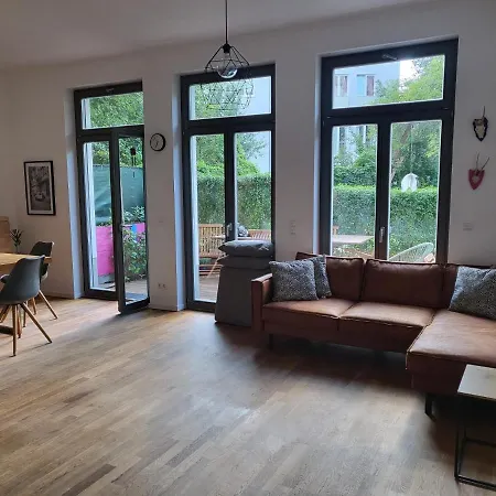 Apartment Helenas Place *