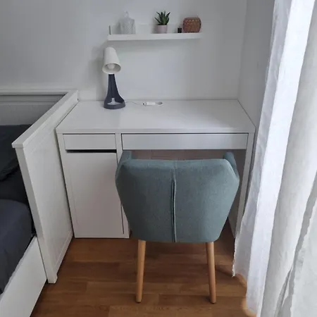 Апартаменты Helenas Place *